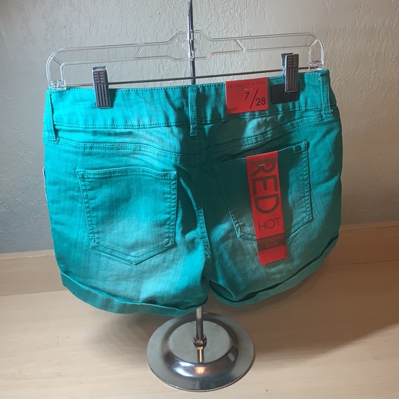 Celebrity Pink Shorts - Picture 11 of 17